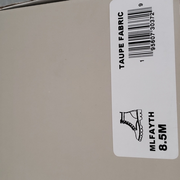 NEW Marc Fisher Fayth Lugsole Hiker Boot - Picture 10 of 11